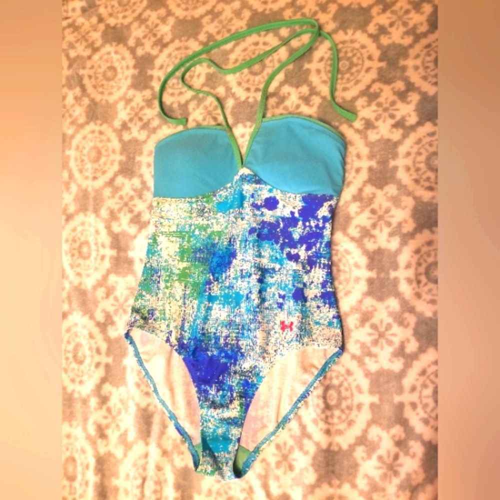 Bathing suit - Picture 4 of 4